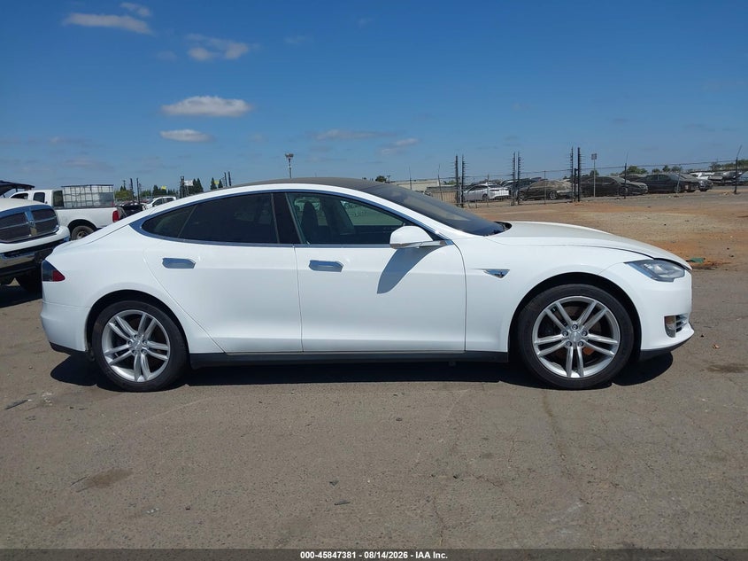 TESLA MODEL S 2013 VIN 5YJSA1AG9DFP13414