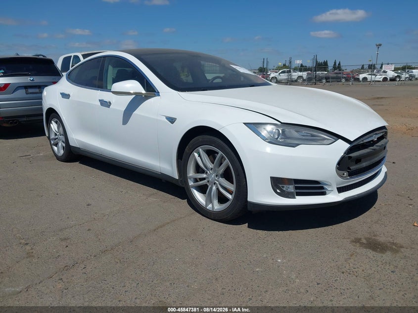 Vin: 5yjsa1ag9dfp13414, lot: 46346314, tesla model s 2013 img_1