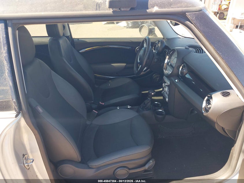 MINI COOPER 2007 VIN WMWMF33517TT57525