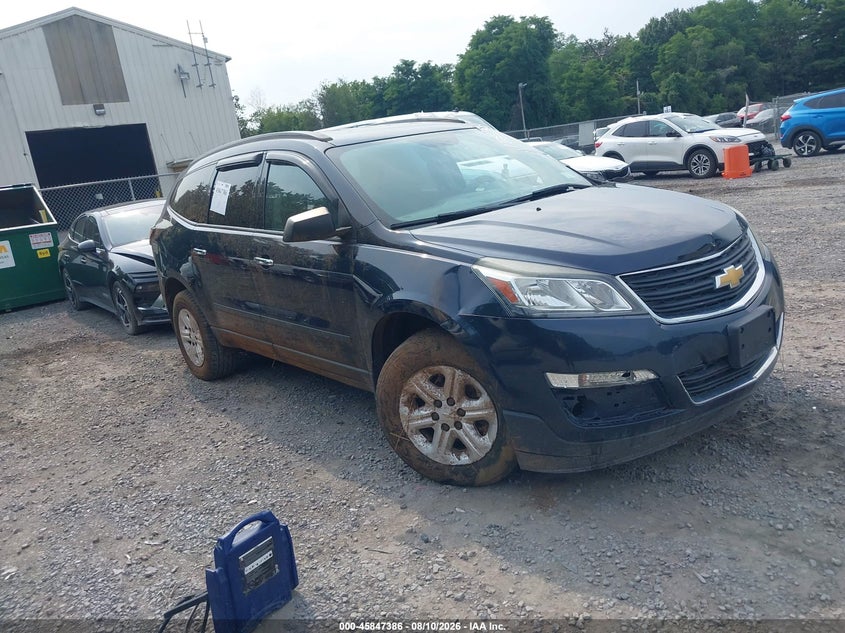 2017 CHEVROLET TRAVERSE auction photo 1