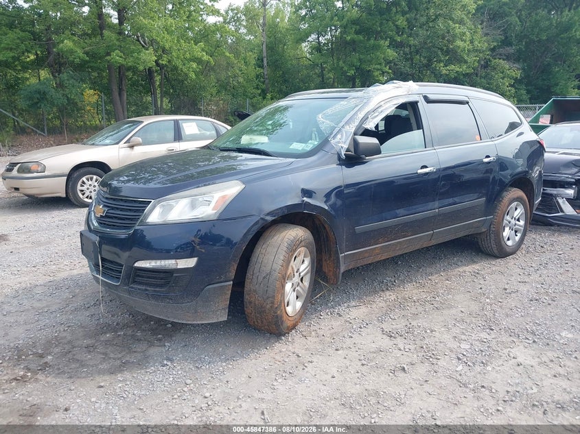 2017 CHEVROLET TRAVERSE auction photo 2
