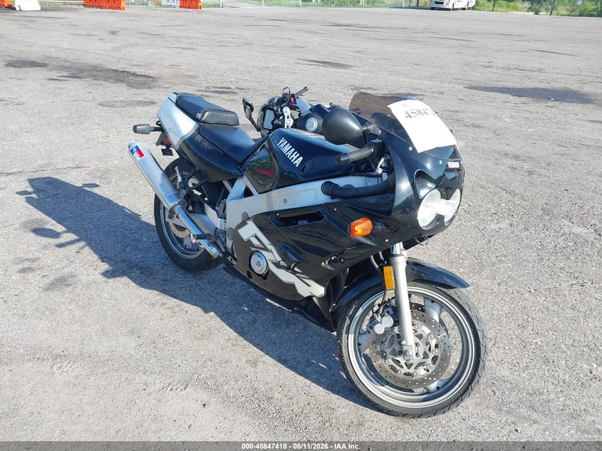 1998 YAMAHA FZR600 auction photo 1