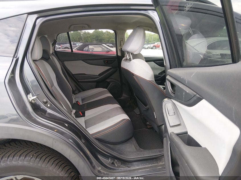 2018 SUBARU CROSSTREK auction photo 8