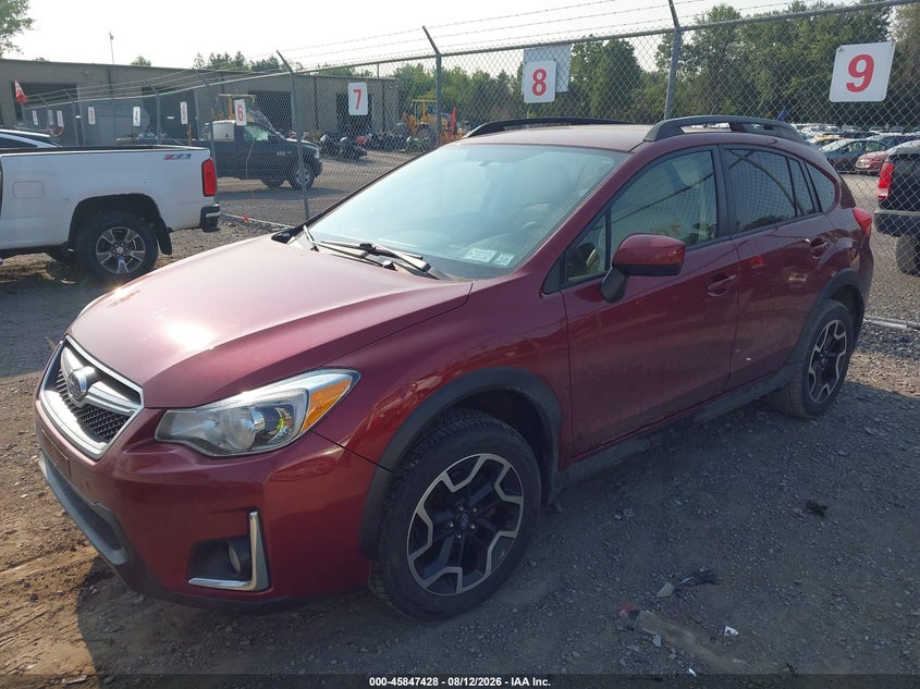2016 SUBARU CROSSTREK auction photo 2