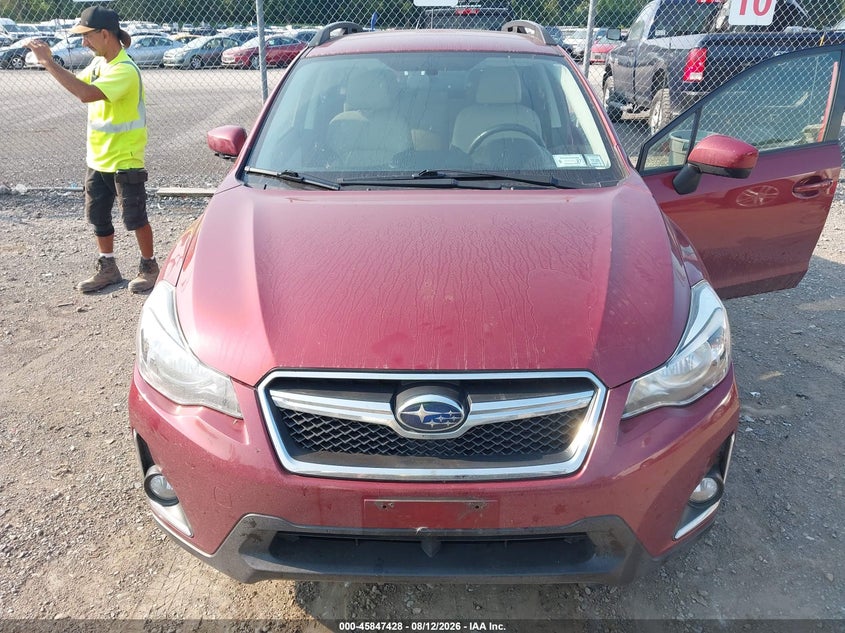 2016 SUBARU CROSSTREK auction photo 6