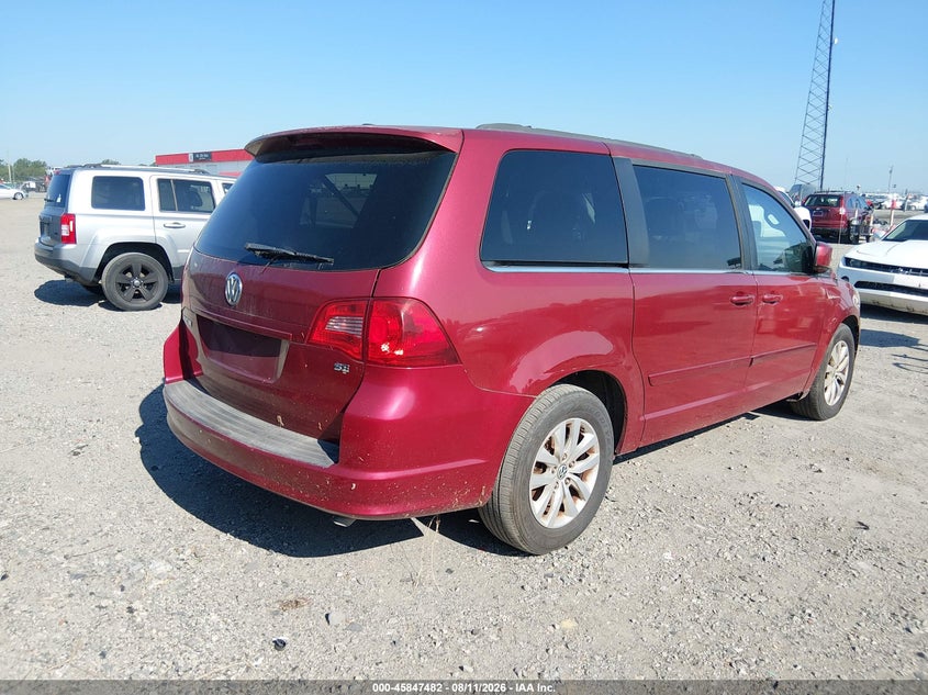 2012 VOLKSWAGEN ROUTAN auction photo 4