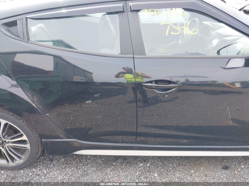 2016 HYUNDAI VELOSTER auction photo 6