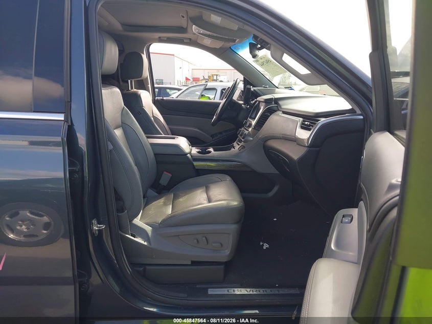 CHEVROLET SUBURBAN - zdjęcie 5