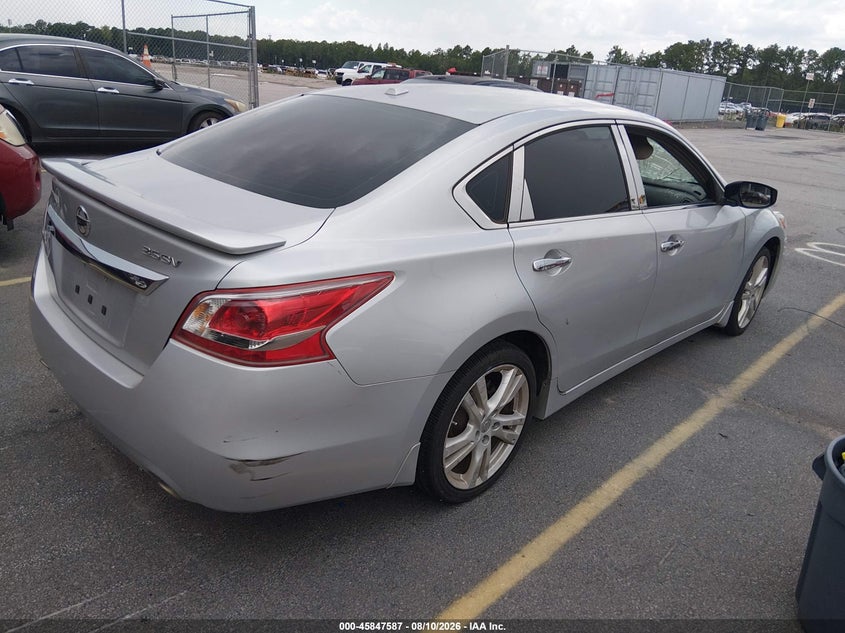 2013 NISSAN ALTIMA SEDAN 3.5L V-6 DOHC, VVT, 270HP
