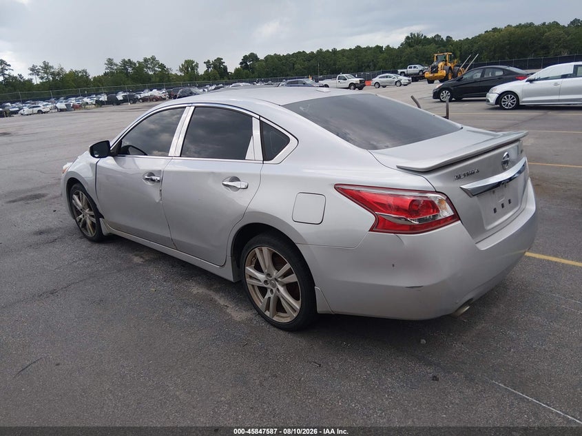 2013 NISSAN ALTIMA auction photo 3