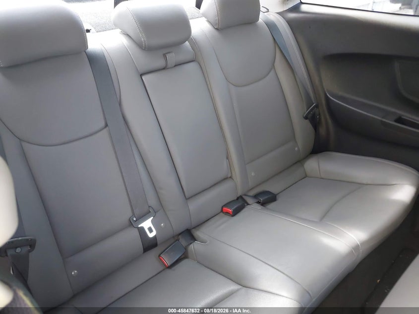2014 HYUNDAI ELANTRA auction photo 8
