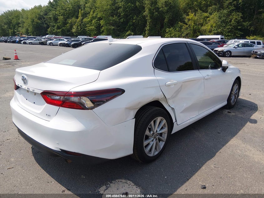 TOYOTA CAMRY - zdjęcie 4
