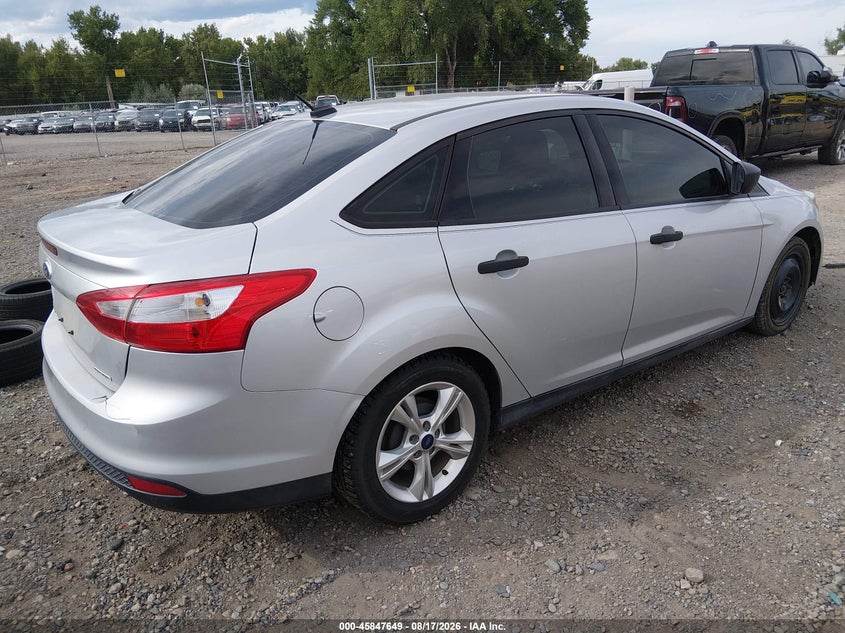 Vin: 1fadp3e2xel454714, lot: 46346582, ford focus s 20144