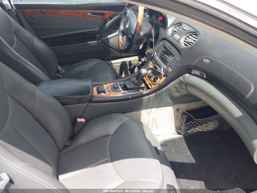 2005 MERCEDES-BENZ SL 500 auction photo 5