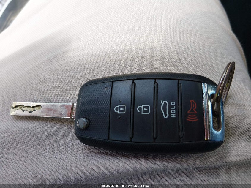 2016 KIA OPTIMA SEDAN 2.4L I-4 DI, DOHC, VVT, 185HP