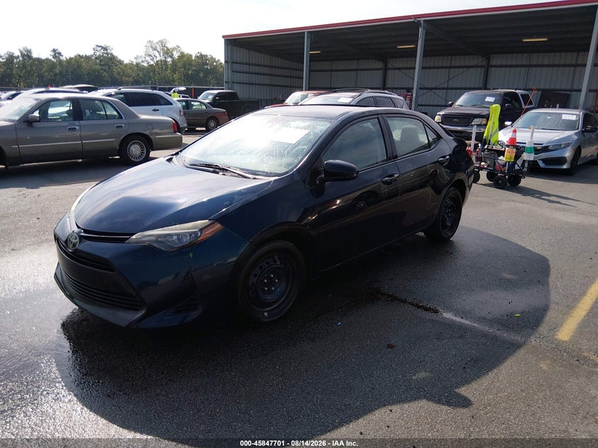 2017 TOYOTA COROLLA auction photo 2