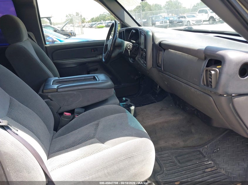 2004 CHEVROLET SILVERADO 1500 auction photo 5