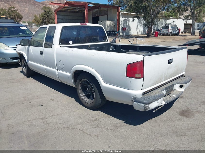 1998 CHEVROLET S-10 auction photo 3