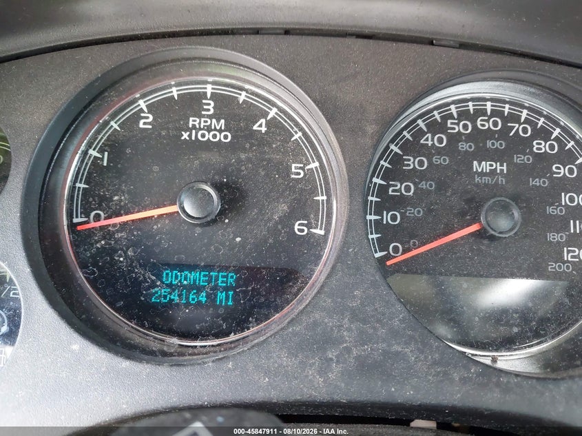 2010 GMC YUKON auction photo 7