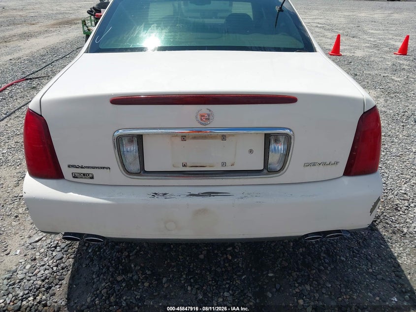 2003 CADILLAC DE VILLE SEDAN 4.6L V-8 DOHC, 275HP