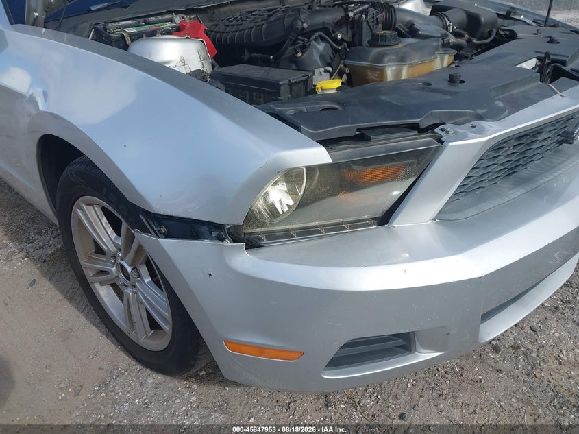 FORD MUSTANG 2011 VIN 1ZVBP8AM4B5108435