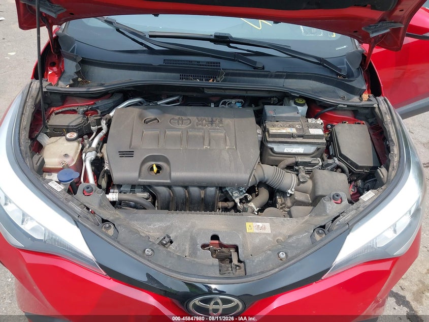 TOYOTA C-HR - zdjęcie 10