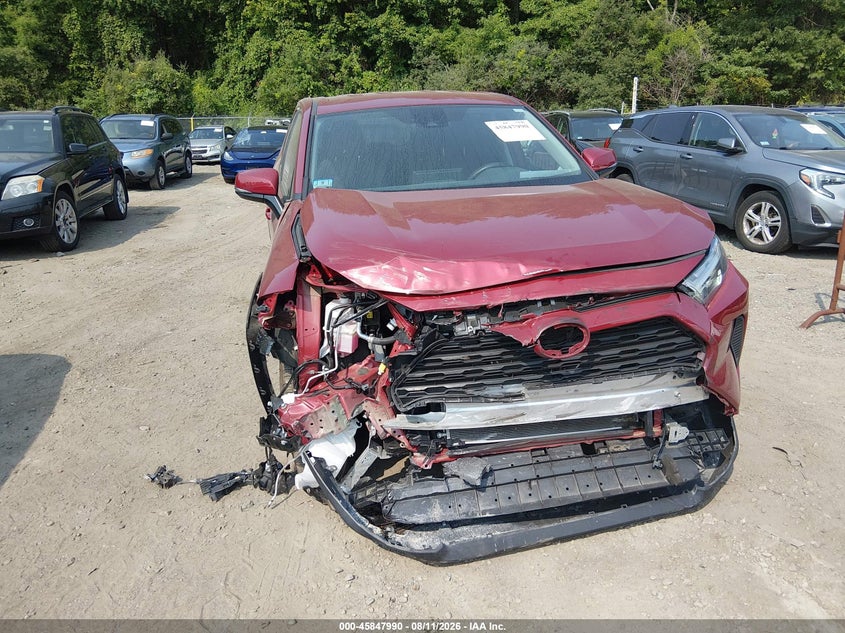 2025 TOYOTA RAV4 auction photo 6