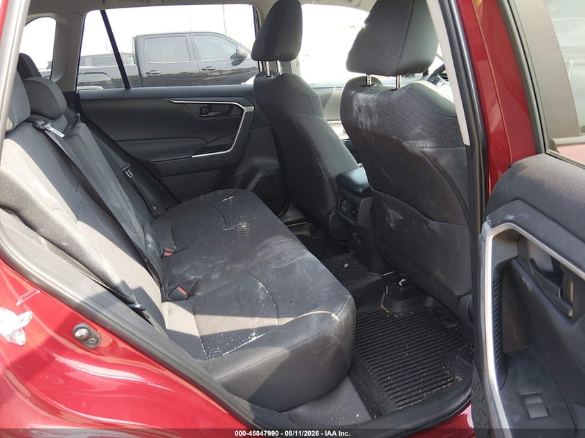 2025 TOYOTA RAV4 auction photo 8