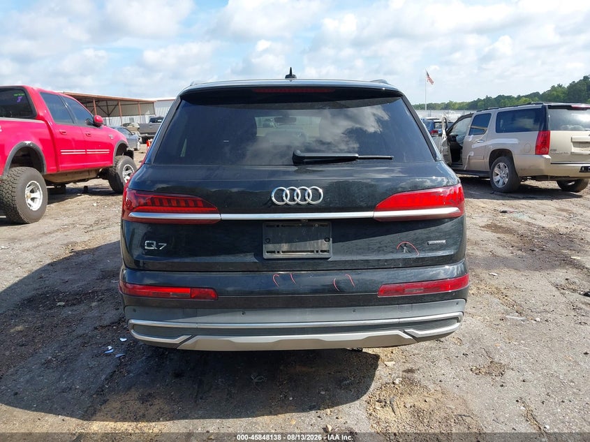 AUDI Q7 - zdjęcie 16