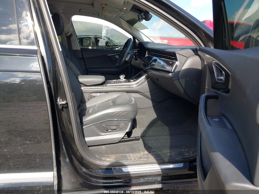 AUDI Q7 - zdjęcie 5