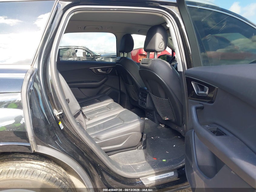 AUDI Q7 - zdjęcie 8