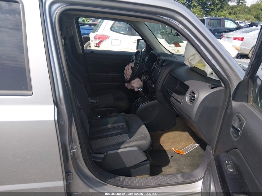 2017 JEEP PATRIOT auction photo 5