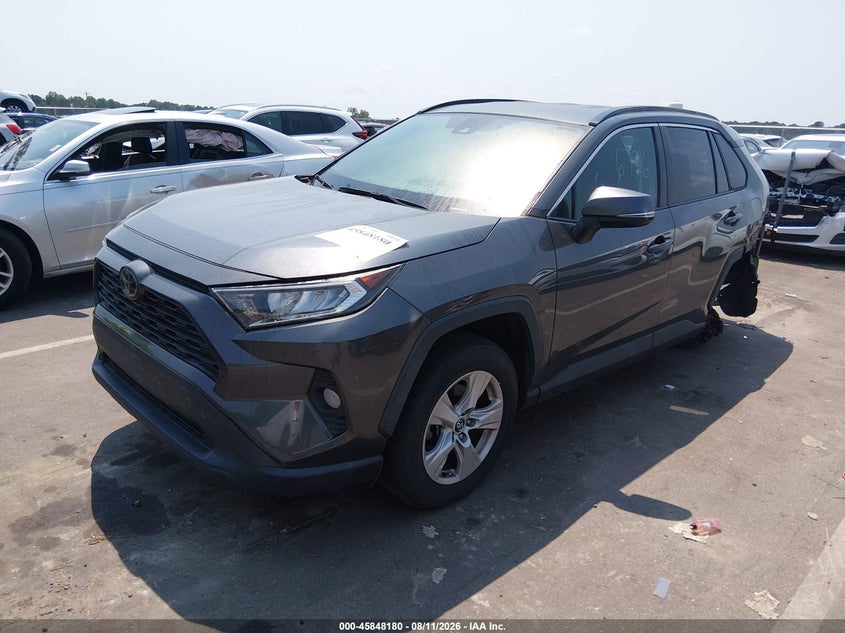 2020 Toyota Rav4 Xle, Левый зад, IAAI, VIN 2T3W1RFV9LC060665 — фото 2