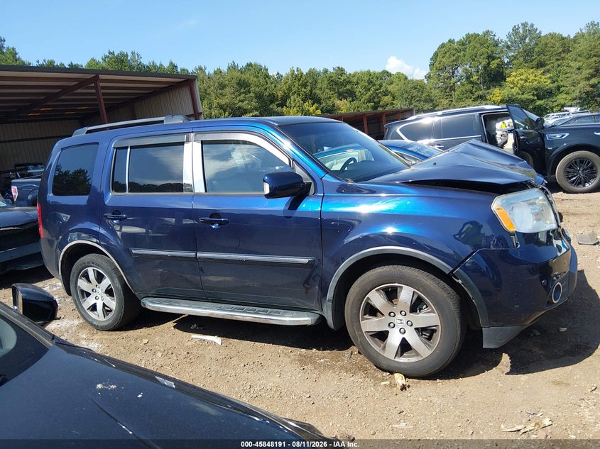 2014 HONDA PILOT TOURING · Photo 14