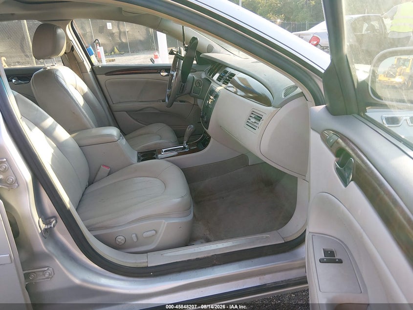 2008 BUICK LUCERNE auction photo 5
