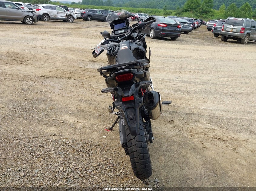 HONDA CRF1000 2025