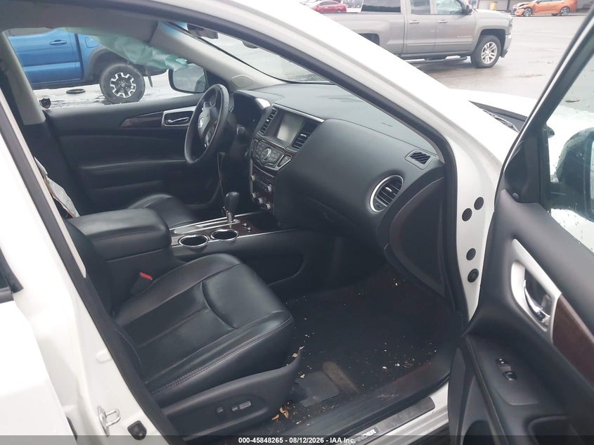 NISSAN PATHFINDER 2015 VIN 5N1AR2MN7FC705828