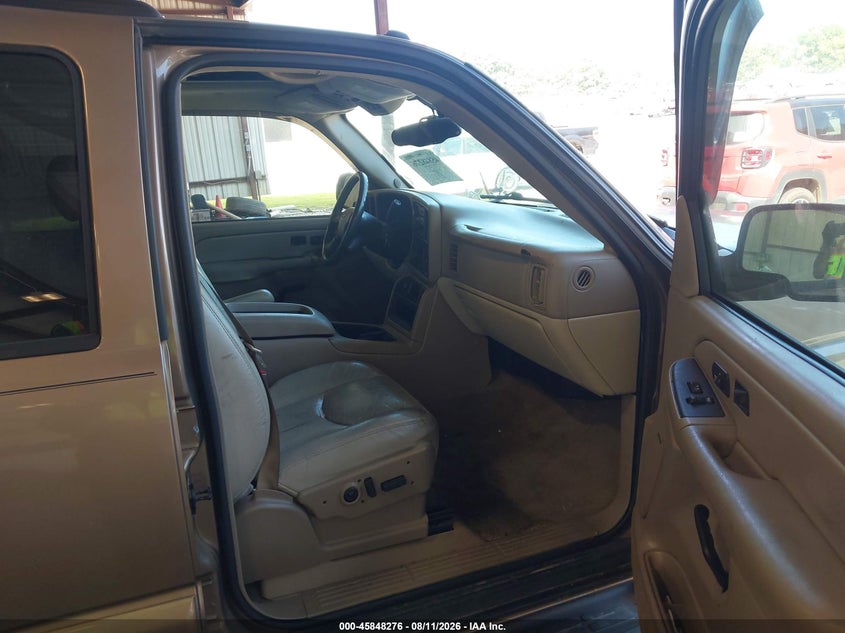 CHEVROLET TAHOE 2004 VIN 1GNEC13Z74R167591