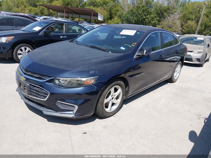 2017 CHEVROLET MALIBU auction photo 2