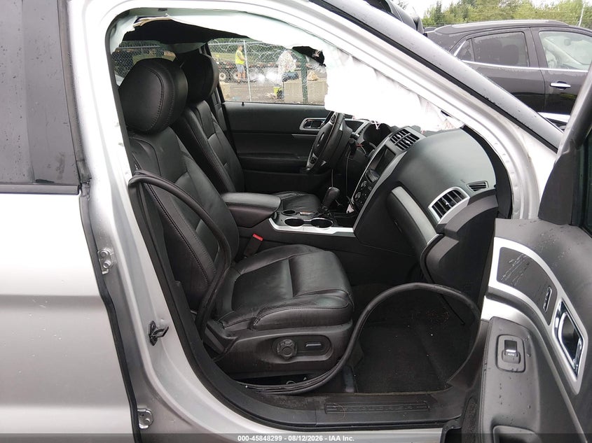 2015 FORD EXPLORER auction photo 5
