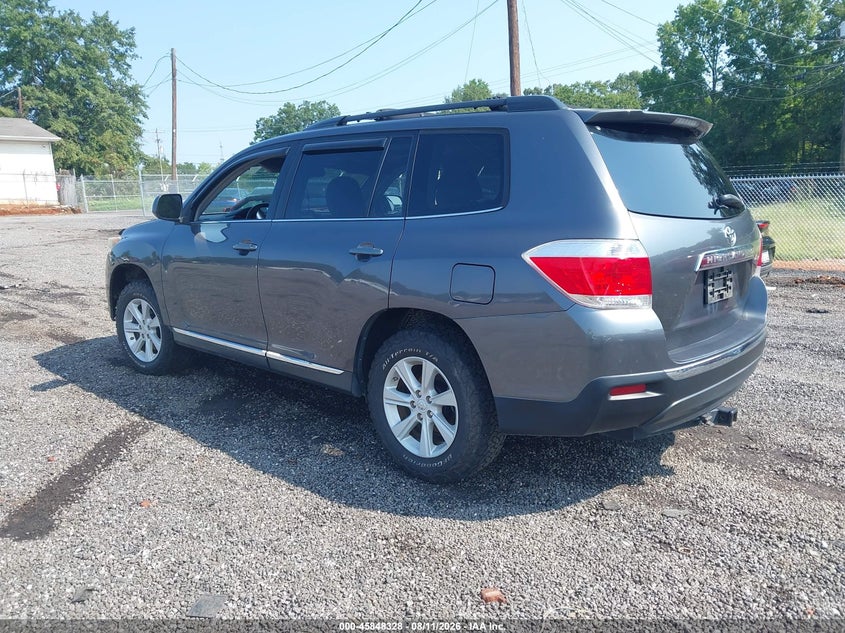 2012 TOYOTA HIGHLANDER auction photo 3