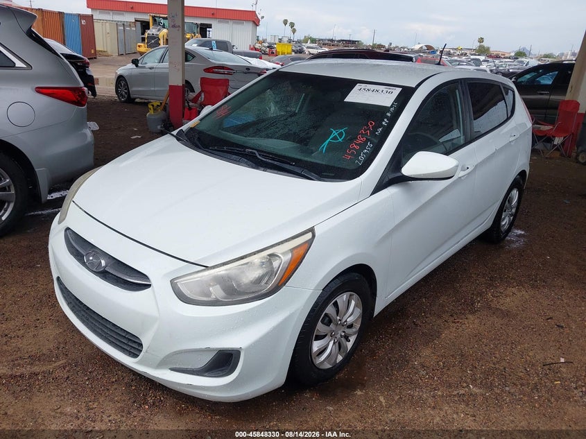 2015 Hyundai Accent, Звичайний знос, IAAI, VIN KMHCT5AE9FU205955 — фото 2