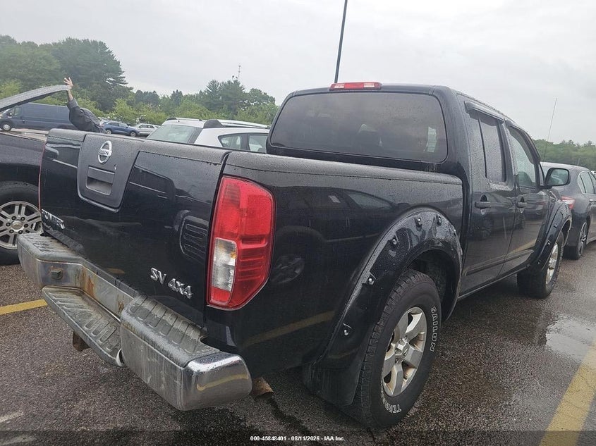 2011 NISSAN FRONTIER — zdjęcie 4