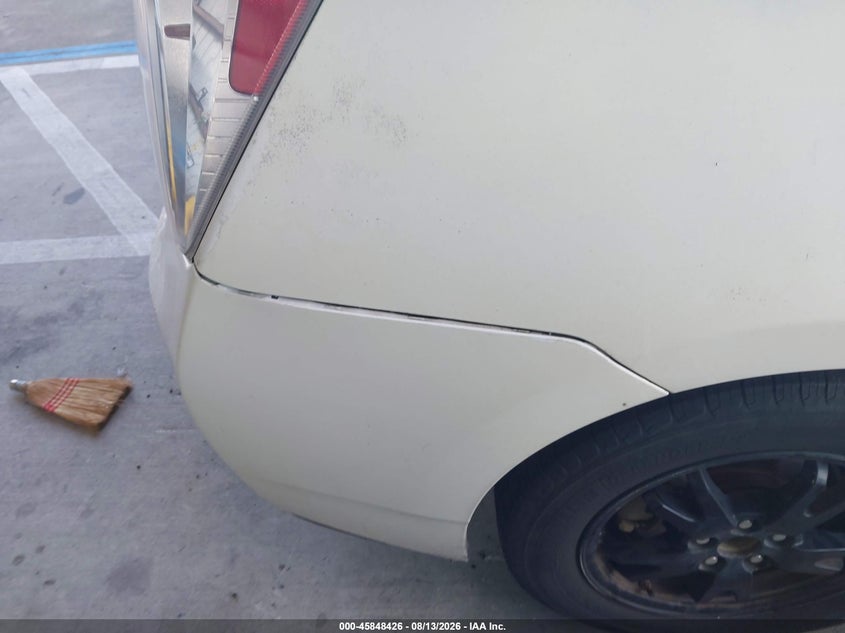 2015 TOYOTA PRIUS HATCHBACK 1.8L I-4 DOHC, VVT, 98HP