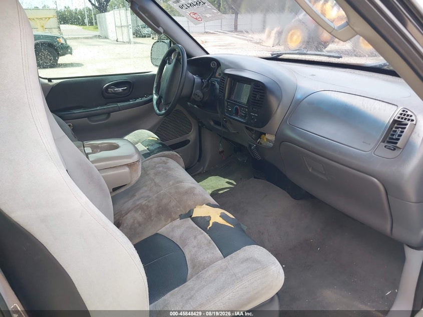 2003 FORD F-150 auction photo 5