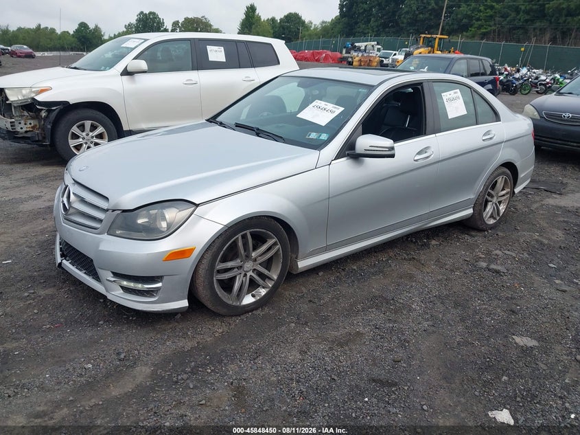 2012 MERCEDES-BENZ C 300 auction photo 2