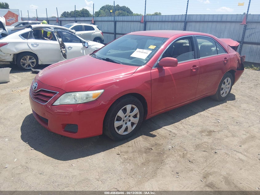 2011 TOYOTA CAMRY auction photo 2