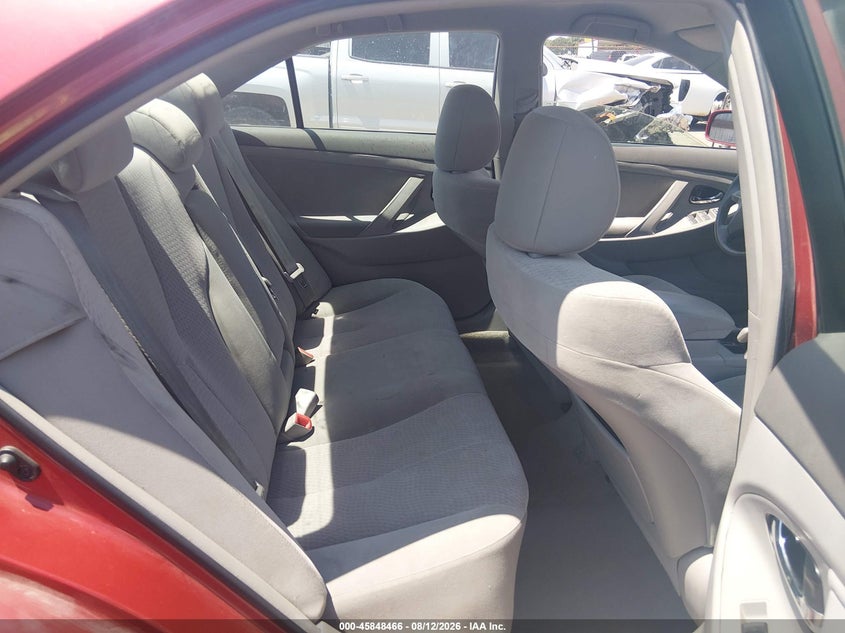 2011 TOYOTA CAMRY auction photo 8