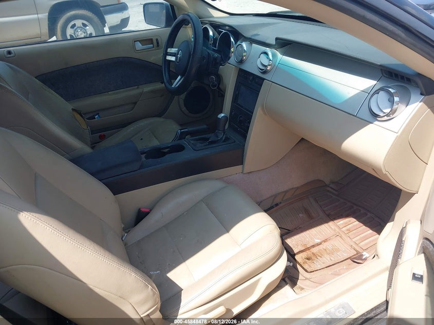 2007 FORD MUSTANG auction photo 5