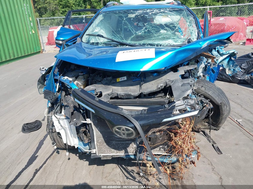 TOYOTA RAV4 - zdjęcie 12